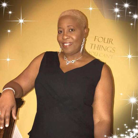 Meet your Posher, Sandra - Picture 1 of 1